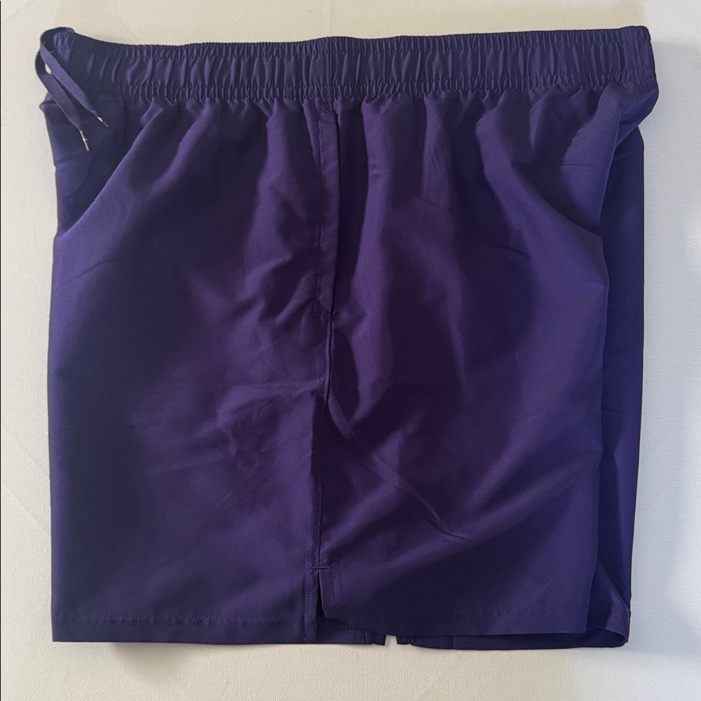 Under Armour Shorts Mens 2XL Purple Woven Lightweight 2X - Picture 2 of 2